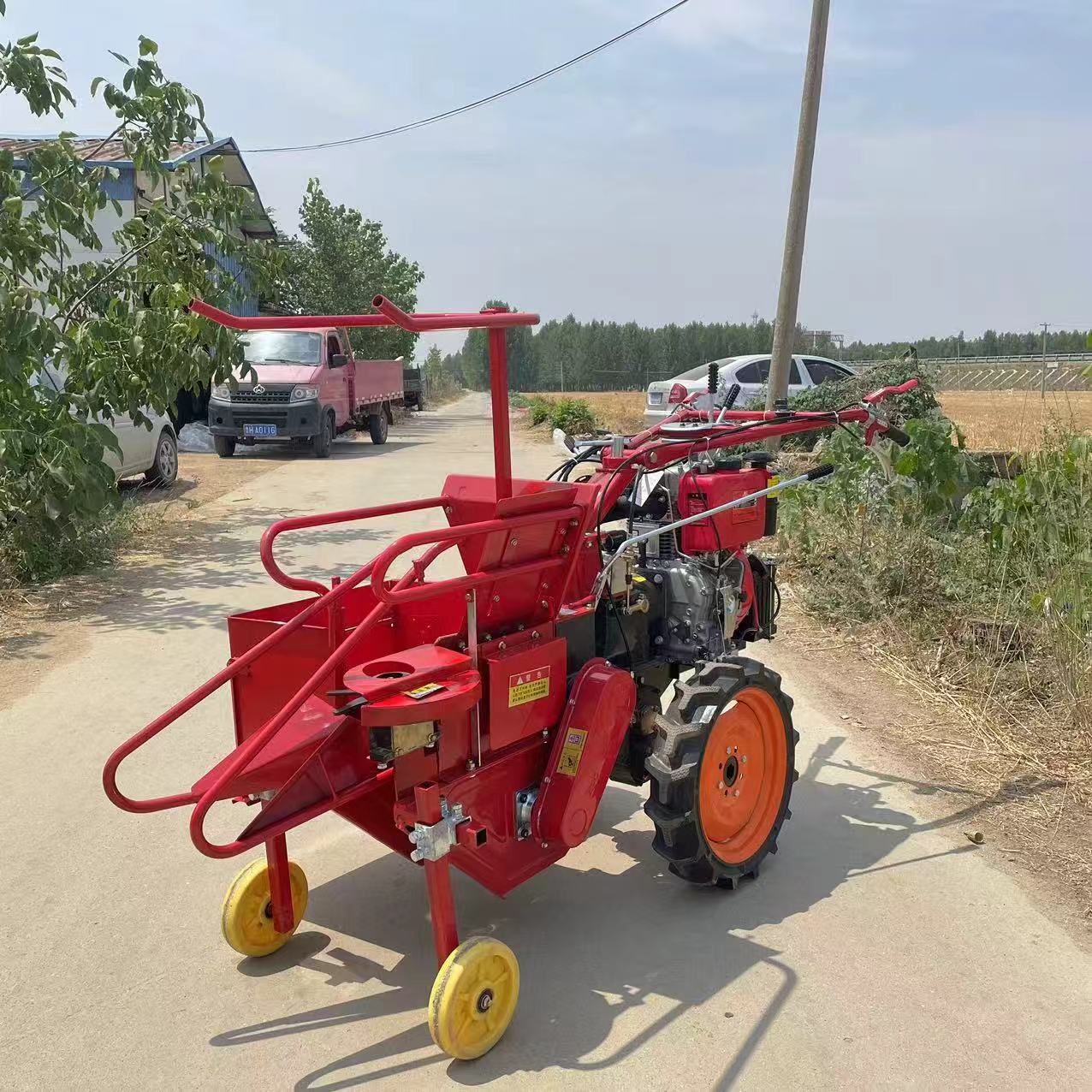 Maize (Corn) Harvester